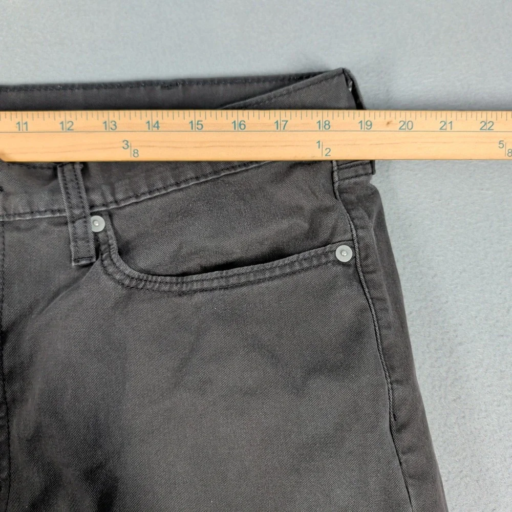 Levi's 514 Jeans Mens 38x30 Straight Leg Gray Cotton Blend Workwear Casual